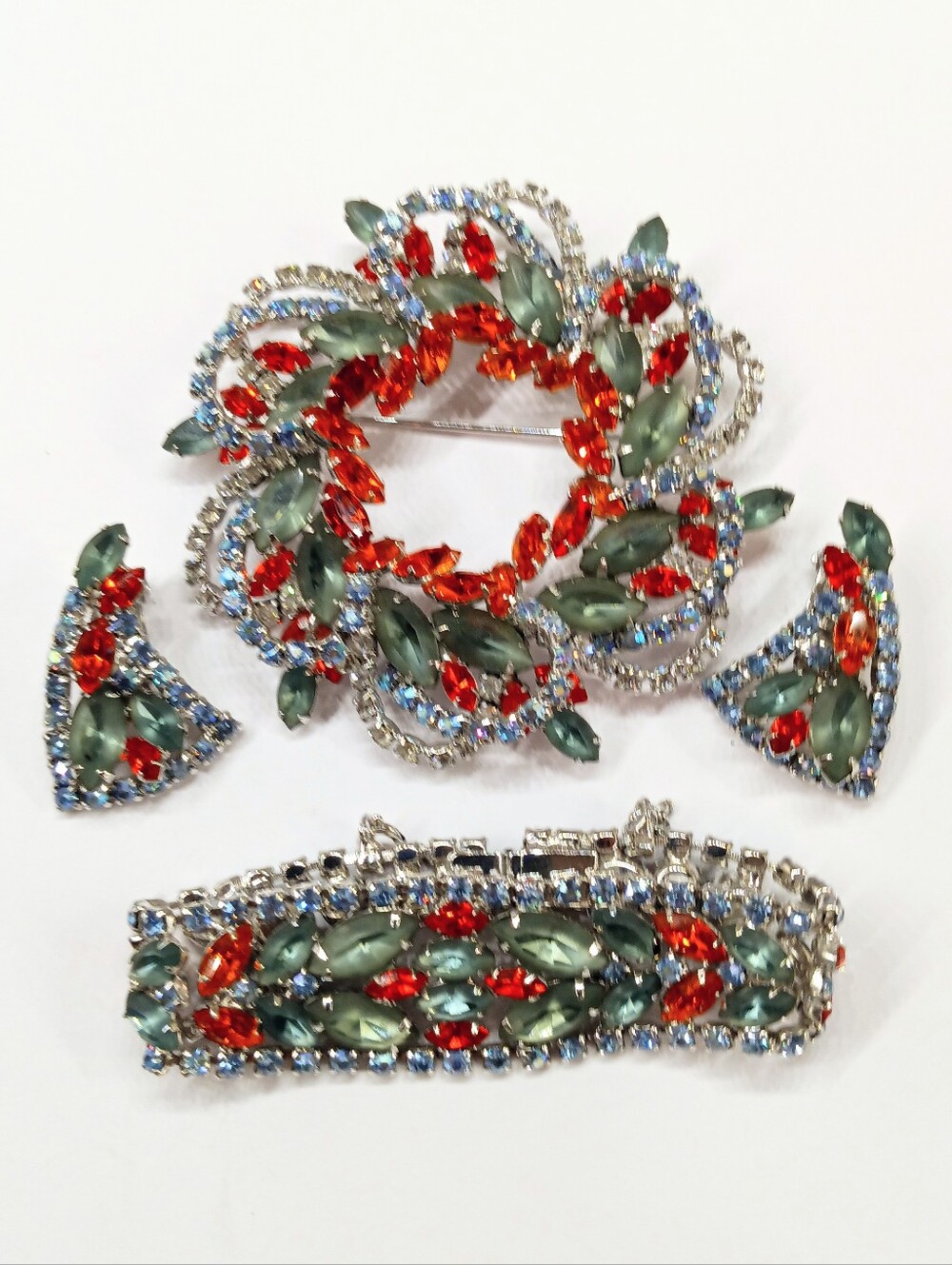 Vintage Jewelry Parure Set Brooch Bracelet Earrings Set